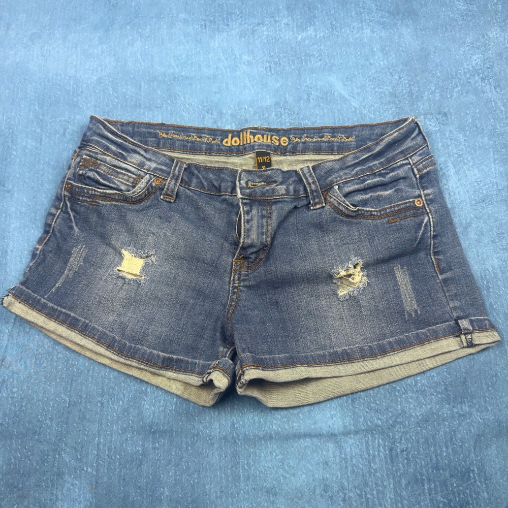 Dollhouse Womens Distressed Denim Shorts Medium Wash Cuffed Low Rise Size 11/12